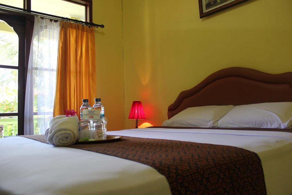 Hotel Puri Nusantara Кута Экстерьер фото
