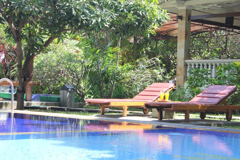 Hotel Puri Nusantara Кута Экстерьер фото