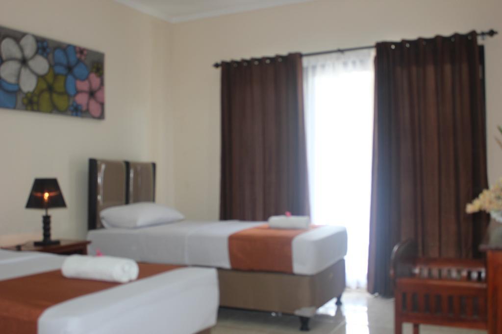 Hotel Puri Nusantara Кута Экстерьер фото