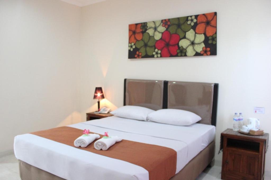 Hotel Puri Nusantara Кута Экстерьер фото